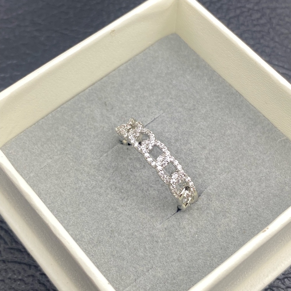 Pave CZ Cuban Link Ring - Picture 5 of 14